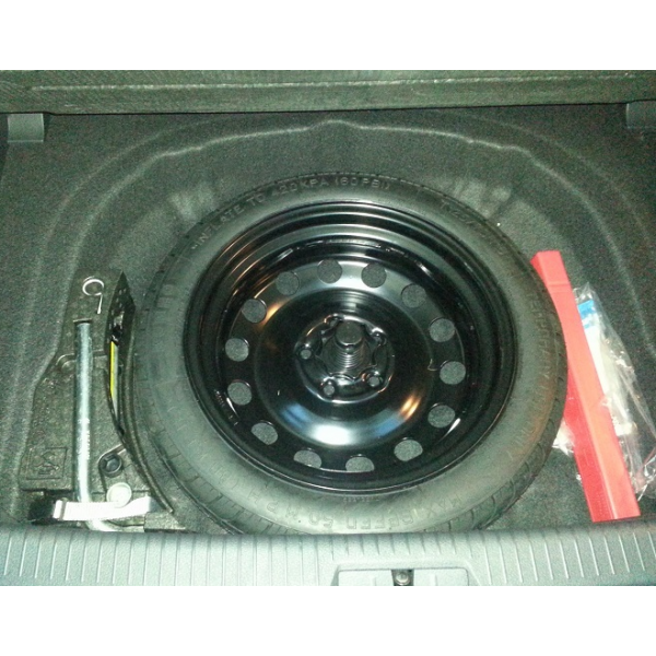 Volkswagen Yedek Lastik Tutma Somunu