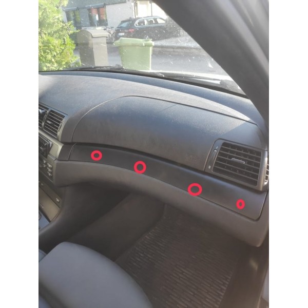 BMW E46 Panel Gösterge Paneli İç Mekanı Cıvata BMW E46 Panel Gösterge Paneli İç Mekanı Cıvata