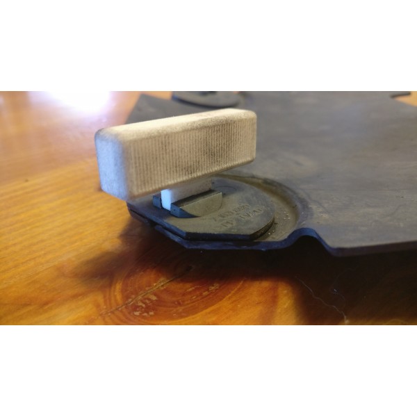 BMW E90 için Panel Kilitleme Aleti BMW E90 için Panel Kilitleme Aleti