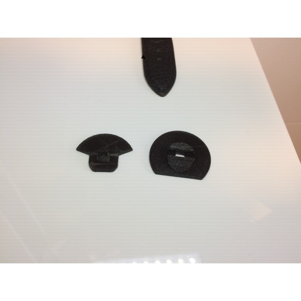 BMW Z4 (E85 +E86) için jant kapağı klipsi BMW Z4 (E85 +E86) için jant kapağı klipsi