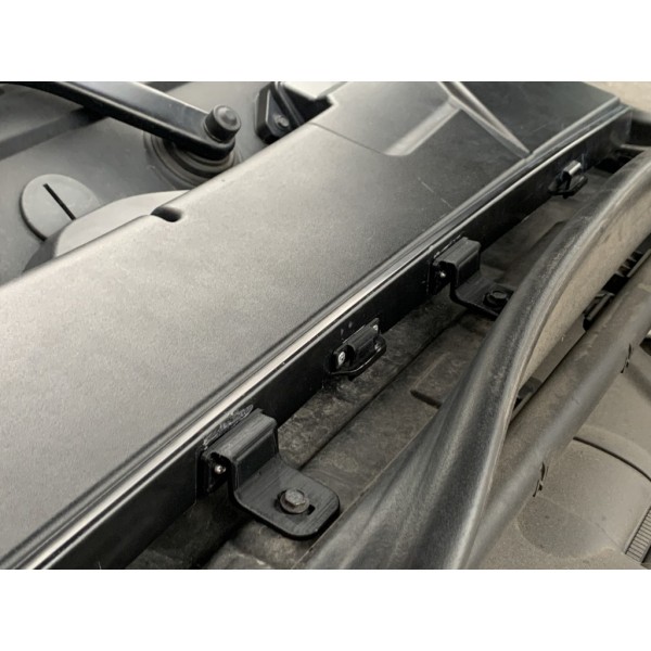 BMW X1 E84 hava filtresi onarım parçaları BMW X1 E84 hava filtresi onarım parçaları
