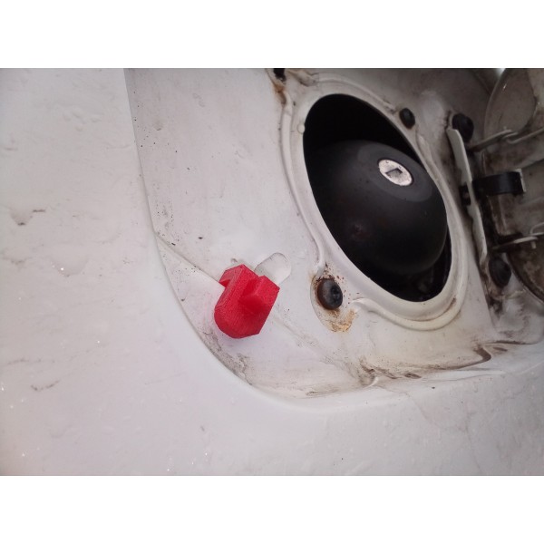 Dacia Sandero yakıt deposu kapağı tamponu Dacia Sandero yakıt deposu kapağı tamponu